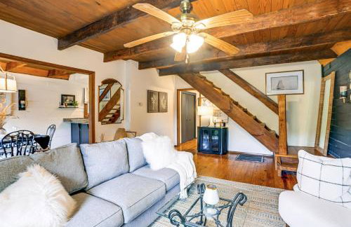 Lovely Gilbertsville Cabin with Patio, 4 Mi to Water - Foto 5