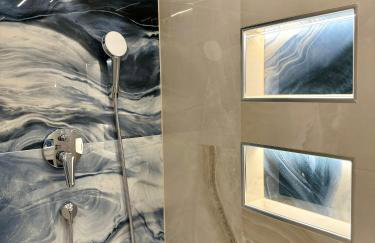 HelaMoni, New 5 Star 2 Person apartments with pool - Foto 17