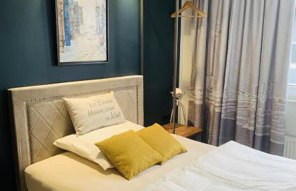 BESOTEL Mettmann- 20 Wohnungen 2 Standorte 35 Schlafzimmer 29 Badezimmer 52 Betten für 73 Gäste - Foto 9