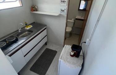 Quitinete pé na areia - Foto 7