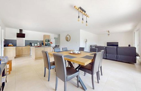 4 Bedroom Gorgeous Home In Bezinghem - Foto 16