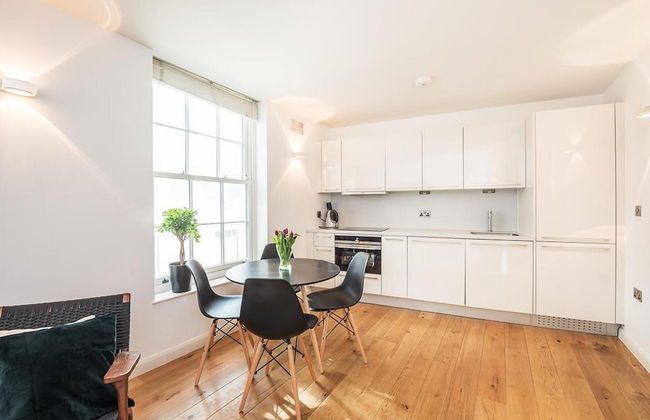 Fantastic 1 Bedroom Flat Leicester Square West End - Photo 4