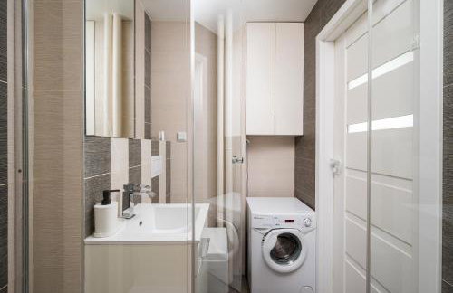 Rondo ONZ Modern Apartment by BookingHost - Foto 5