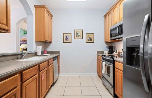 Renovated Condo by Convention Center & I-drive - Foto 20