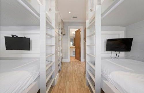 Sunreal - Destiny West Home with Ocean Views & Huge Private Pool - Foto 32