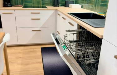 Le salon des voyageurs - Appartement au coeur du Centre Historique de Dole avec Terrasse - Foto 8