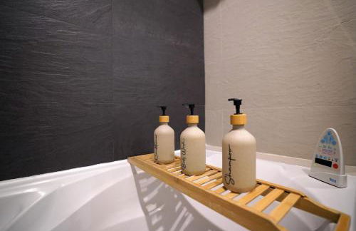 Efímera House Madrid - Photo 36