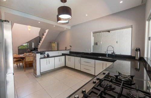 CASA 6 QUARTOS COM PISCINA - Foto 20