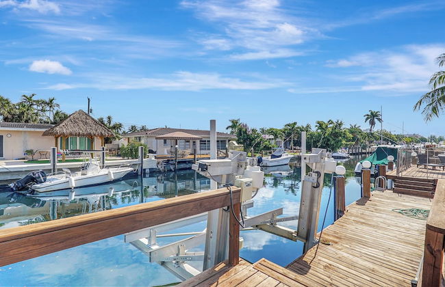 Waterfront Villa Private Pool! - Foto 34