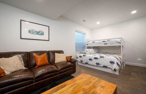 Villages Alpine P77Ski Getaway Dogs & Mtn Views - Photo 30