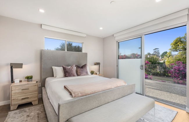 Lindenhurst - Photo 7