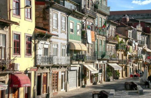 Spacious villa in Santo Tirso with private pool 850 m² and jacuzzi - Foto 53