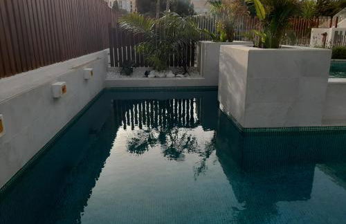 APART TURISTICOS MARINE REST LA MANGA MAR MENOR piscinas privadas - Foto 17