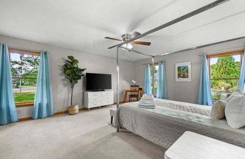 Charming Harwich Home—Relax Explore Cape Cod - Photo 17