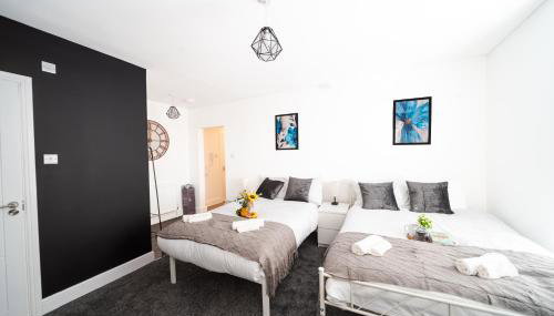 Open Mind Property - Cozy Flat for FOUR - Photo 2