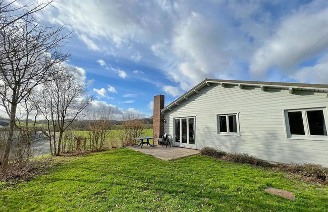 Bungalow Near the Ourthe and From the Centre of Town - Foto 17