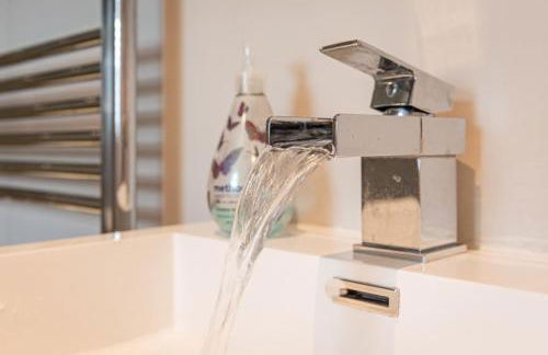 Quiet Self contained Cottage near Delamere Forest - Photo 18