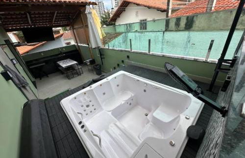 Casa central ampla e moderna c/ Jacuzzi - Foto 1