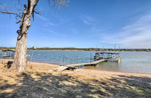 Tow Retreat on Lake Buchanan with Dock and Kayaks! - Foto 27
