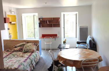 Le Studio 3éme - Foto 1