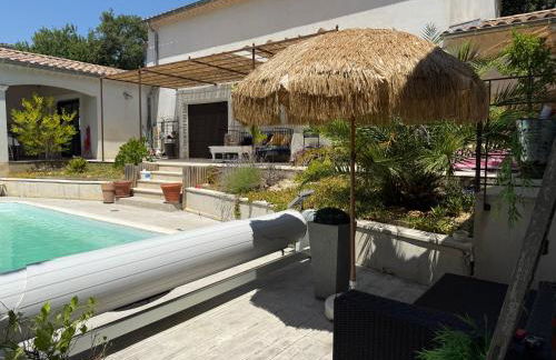 Belle villa contemporaine avec piscine - Foto 15