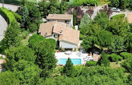 Villa élégante à Céreste avec piscine privée et jacuzzi - Foto 12