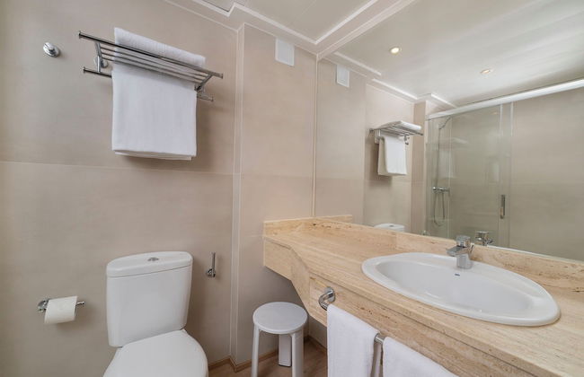 Apartamentos Turísticos Jardines del Plaza - Foto 9