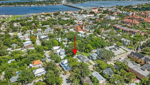 Old City Charm l Historic l Walk to St George - Foto 2