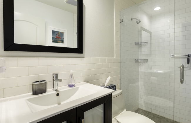 Cozy Condo w Heated Pool 1 Hr to Joshua Tree NP - Foto 18