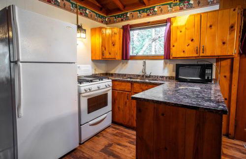 Traditional Cabin - First on the Water - Nearest to Marine - Netflix CB10 - Foto 4