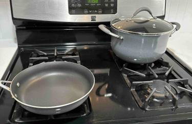 Campus Cottage Kng Bed! Walk To Uco And Downtown - Foto 21