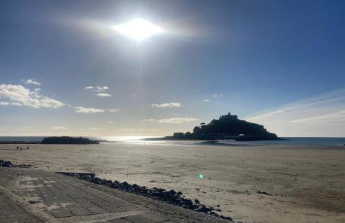 Sandpiper, apartment across from the beach - Foto 9