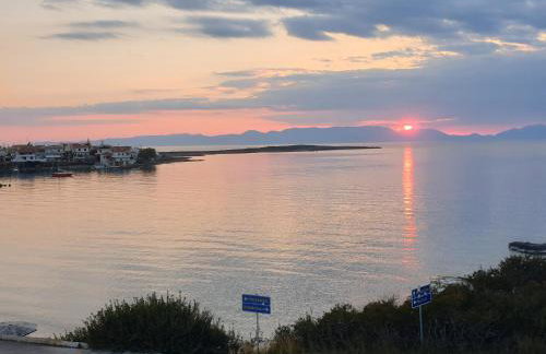 Sea View Holiday House - Photo 4