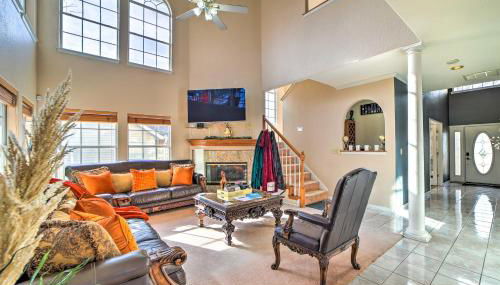 Upscale Home with Views and Game Room! - Foto 3