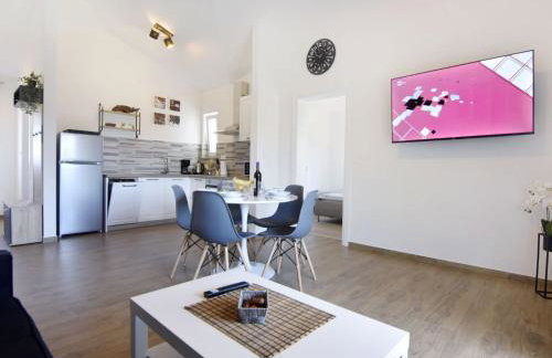 Apartment Apartment 2 in einer neuen Villa mit Pool in ruhiger Lage by Interhome - Foto 24