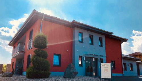 Gästehaus Weingut Mathy-Schanz - Photo 1