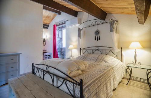 Le Mas pierre et soie - Photo 7