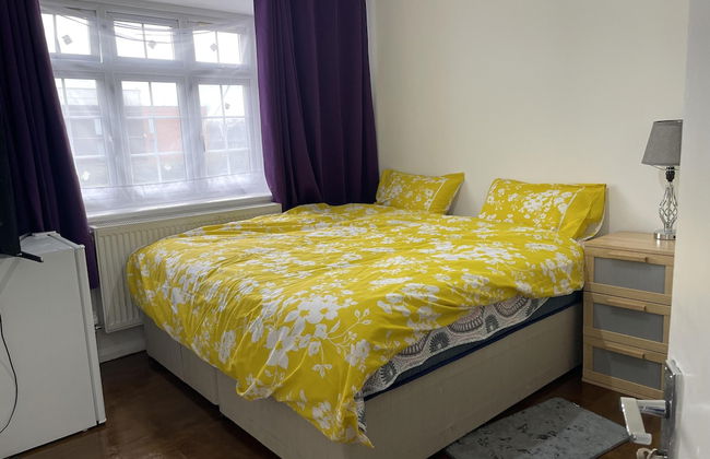 Charming 2-bed Apartment in Heathrow First Floor - Foto 6