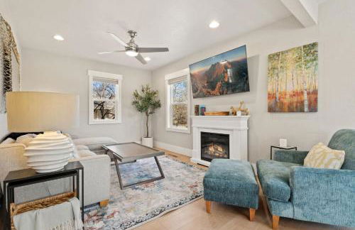 CSU Hideaway King Bd, Backyard Oasis, EV Charger - Foto 1