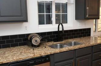 A Touch of Elegance - Foto 25