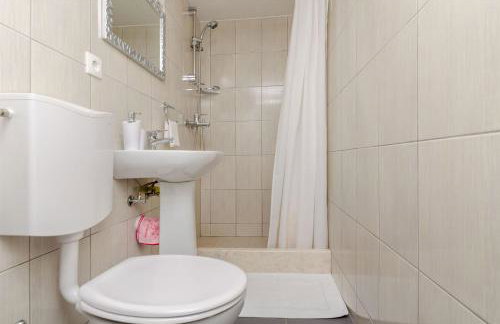 Apartments Djurdjica - Photo 10