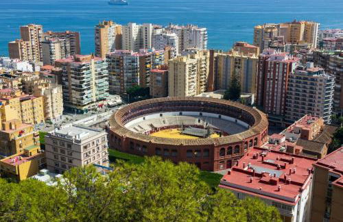 New apartment in the city center 3beds, 2baths & parking - Photo 35