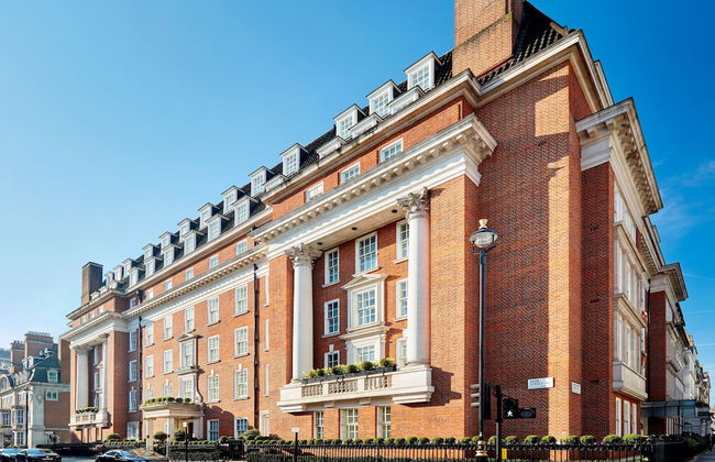 47 Park Street - Grand Residences by Marriott - Photo 1