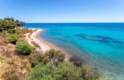 Villa Irene, Large First Line Villa wíth amazing sea- and coast views and large private swimming pool! - Photo 9