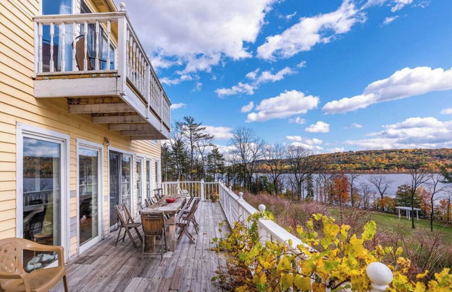 River House by Avantstay Historic & Secluded Estate on the Hudson River w/ Pool Sleeps 24! - Foto 52