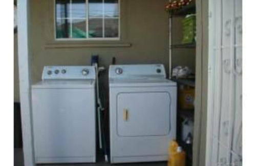 Private Studio GuestHouse With Everything! - Foto 9