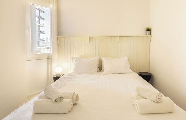 Chic 3BR Apt on the Beach by Sea N' Rent - Foto 6