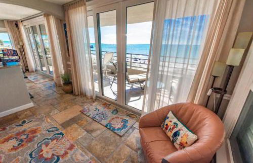 Beach SUN Sation Upscale Oceanfront Corner Unit - Foto 15