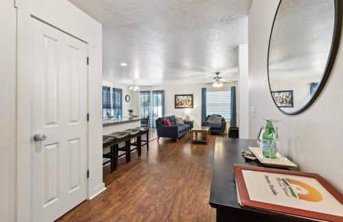 Charming home w/ Fenced Yard On Quiet Street (98) - Foto 11