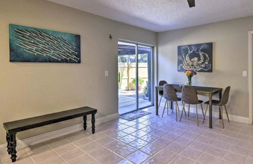 Dog Friendly Home by Flagler Avenue! Fenced Yard and Garage! Walk to the Beach! - Foto 15